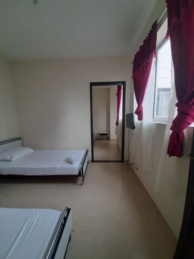Hotel Cataluna Pereira Esterno foto